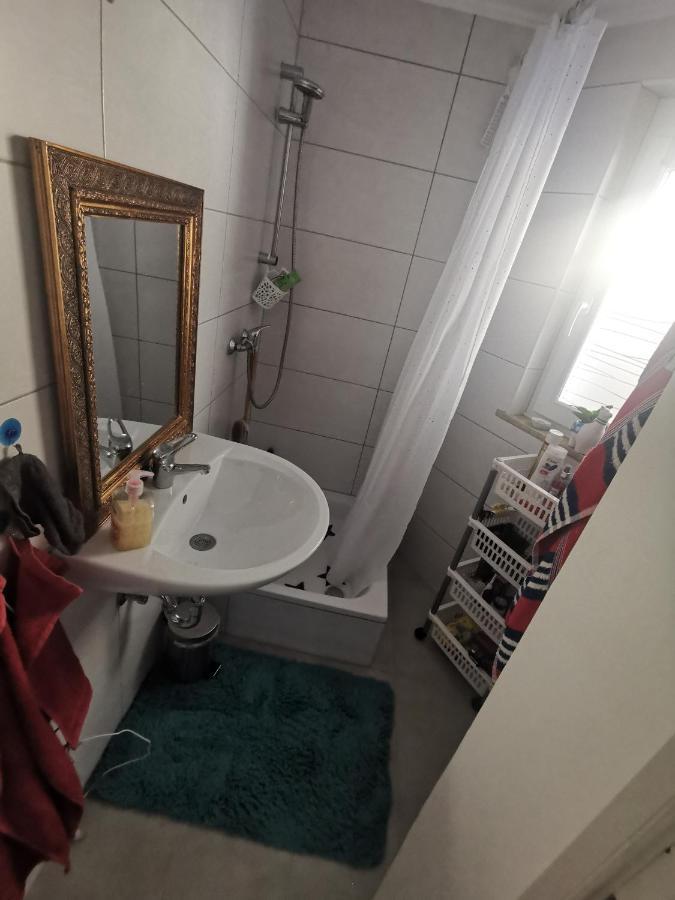 Privates Zimmer In Ruhiger Lage Heidenheim-Steinheim Am Albuch Exterior photo
